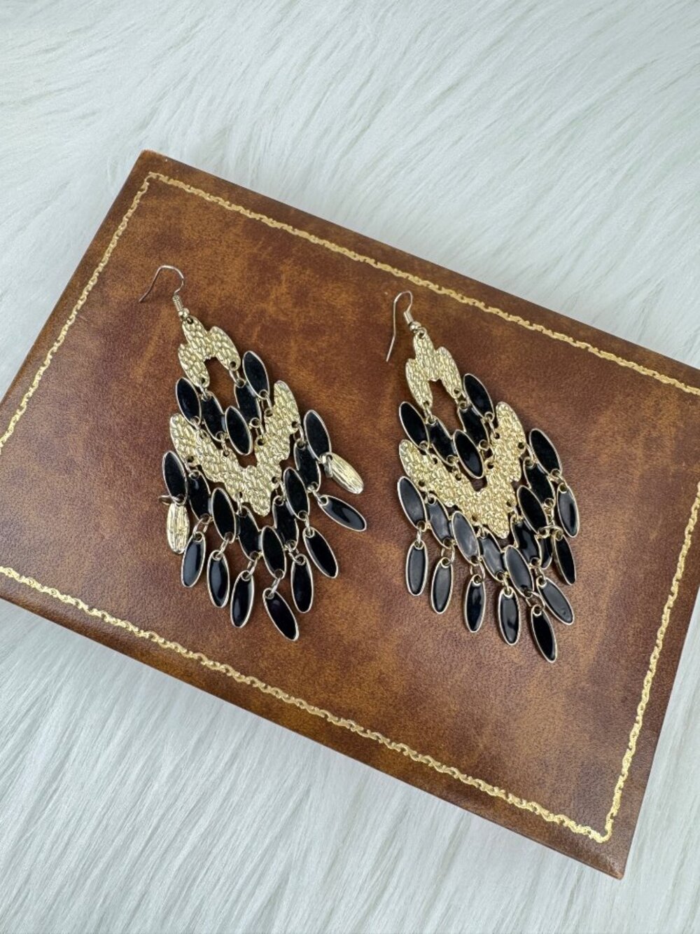 Vintage Boho Gold Black Chandelier Earrings Statement Tiered Teardrop Dangle